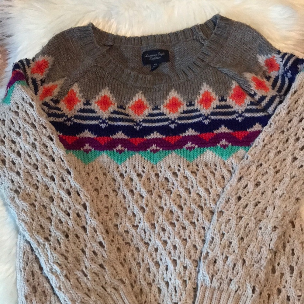 American Eagle sweater